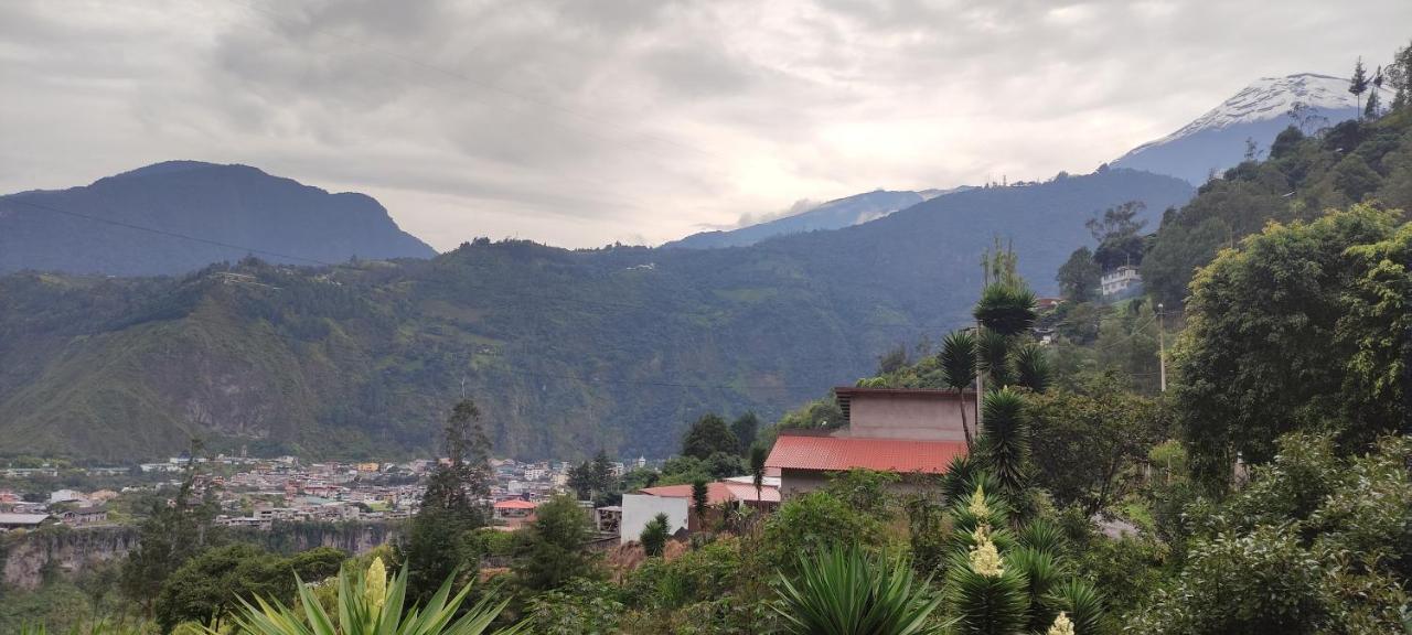 "Casa Verde" En Banos De Agua Santa Con Vista Al Volcan Tungurahua Exteriör bild