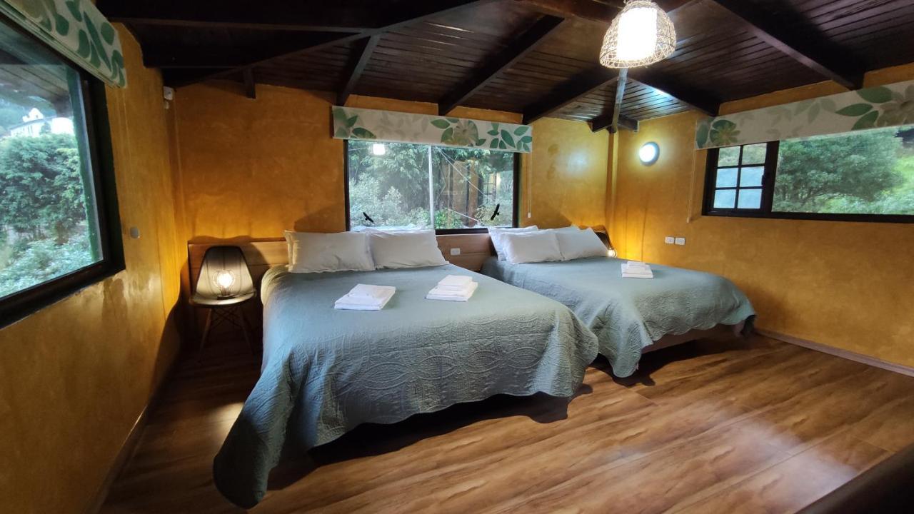 "Casa Verde" En Banos De Agua Santa Con Vista Al Volcan Tungurahua Exteriör bild