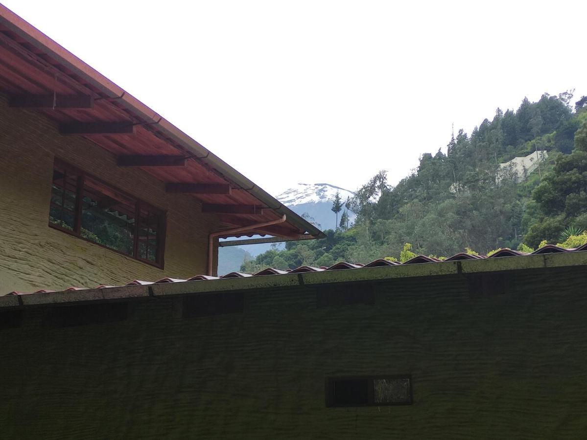 "Casa Verde" En Banos De Agua Santa Con Vista Al Volcan Tungurahua Exteriör bild