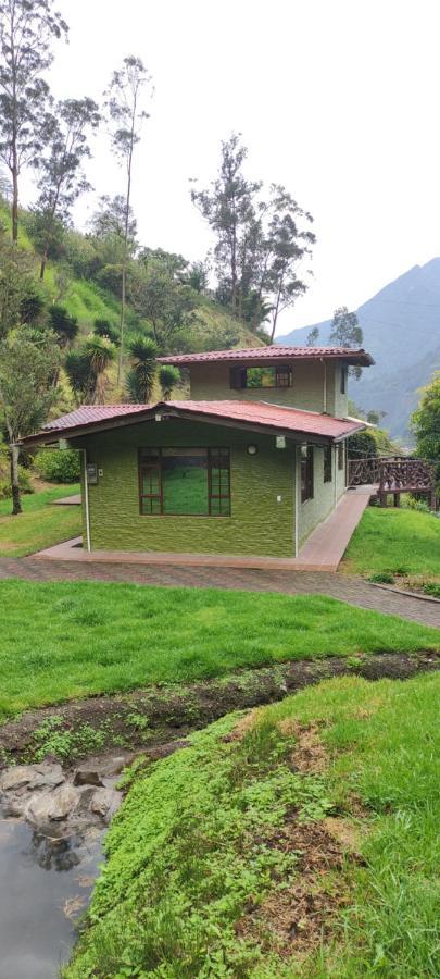 "Casa Verde" En Banos De Agua Santa Con Vista Al Volcan Tungurahua Exteriör bild