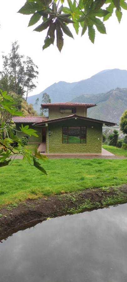 "Casa Verde" En Banos De Agua Santa Con Vista Al Volcan Tungurahua Exteriör bild