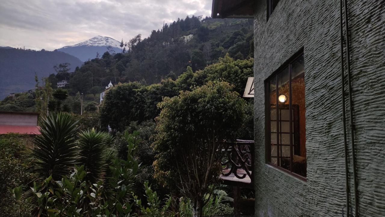 "Casa Verde" En Banos De Agua Santa Con Vista Al Volcan Tungurahua Exteriör bild